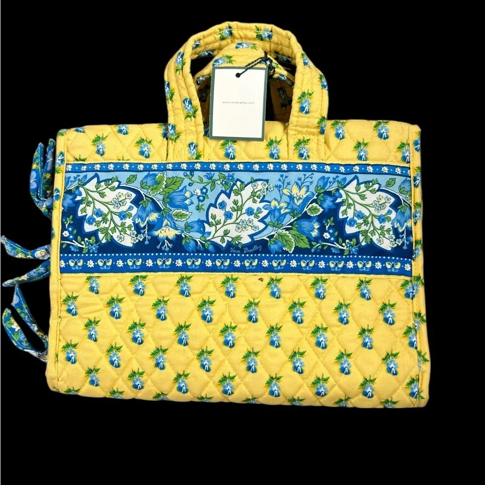 Vera‎ Bradly Elizabeth pattern makeup bag